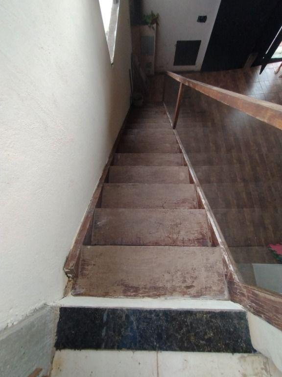 Casa, Jardim Vitória, 2 Quartos, 0 Vaga