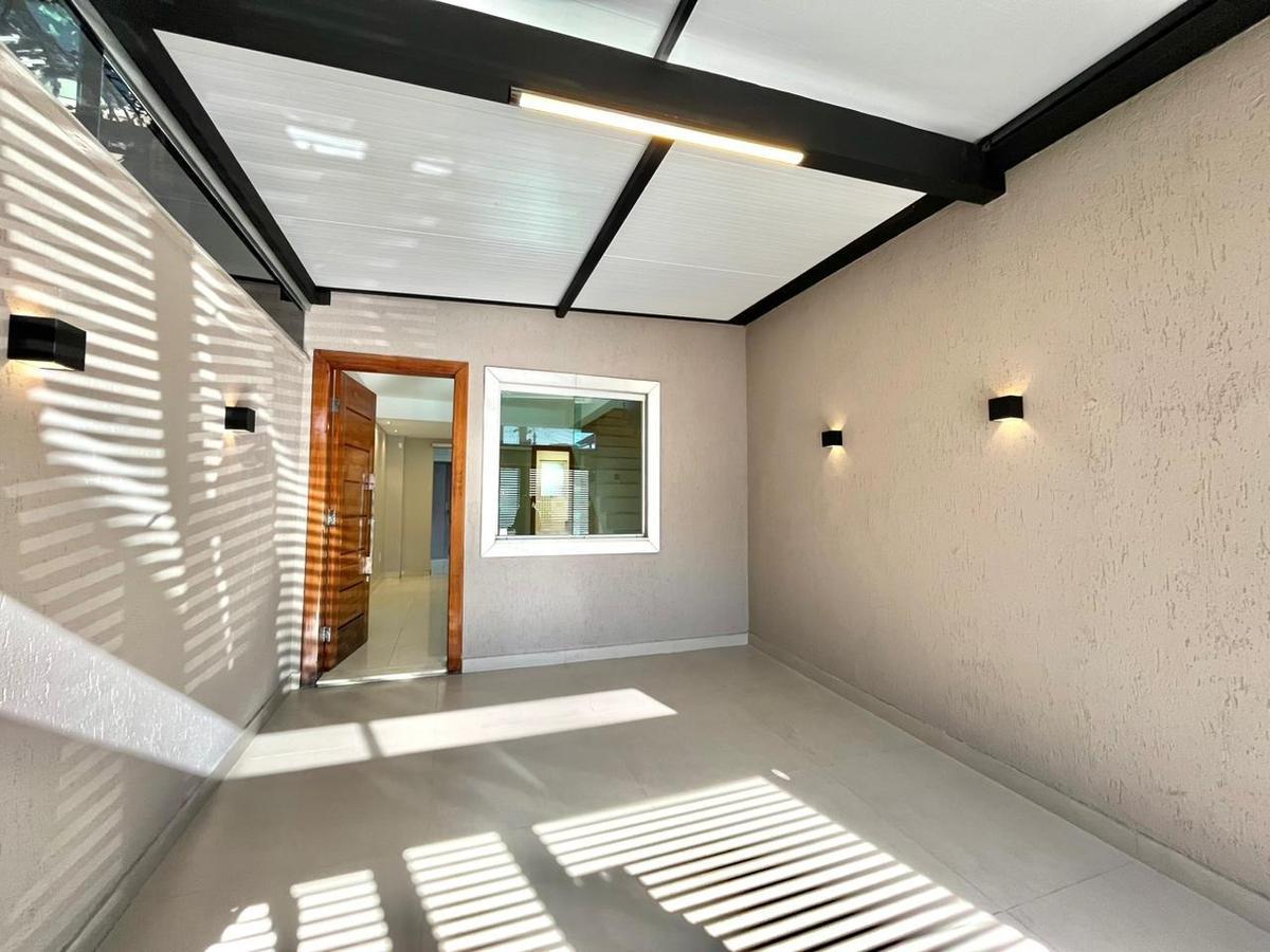 Casa, Santa Terezinha, 2 Quartos, 1 Vaga