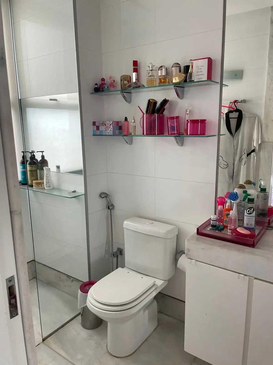 Apartamento, Santa Lúcia, 3 Quartos, 4 Vagas, 3 Suítes