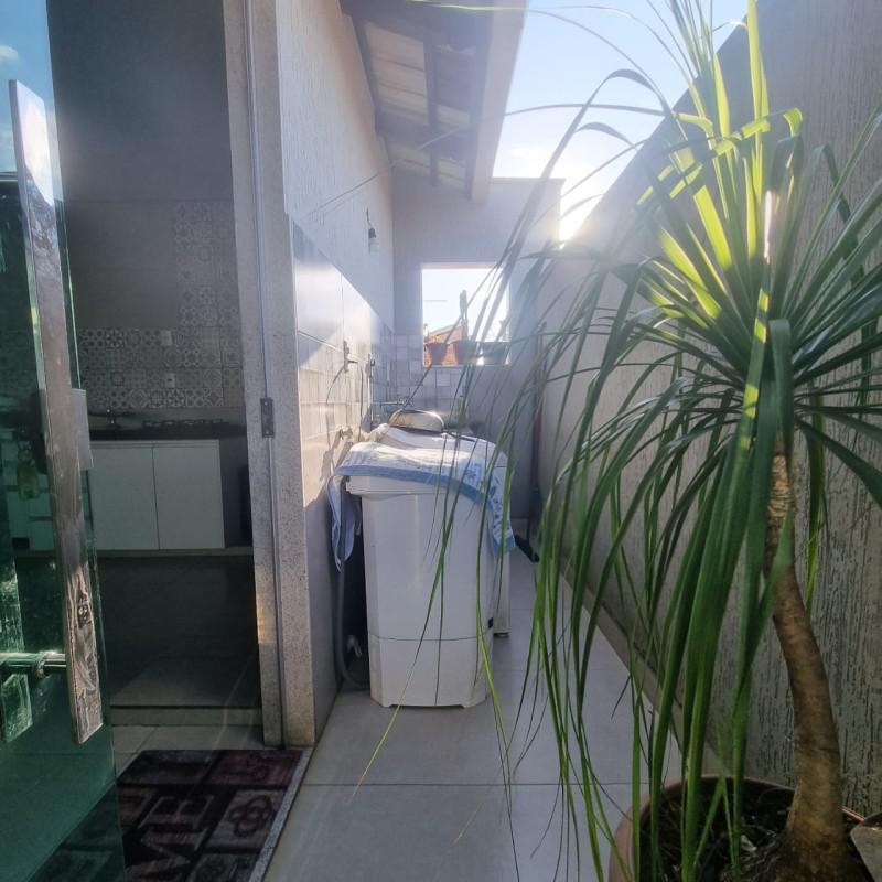 Casa, Tirol, 4 Quartos, 2 Vagas, 1 Suíte