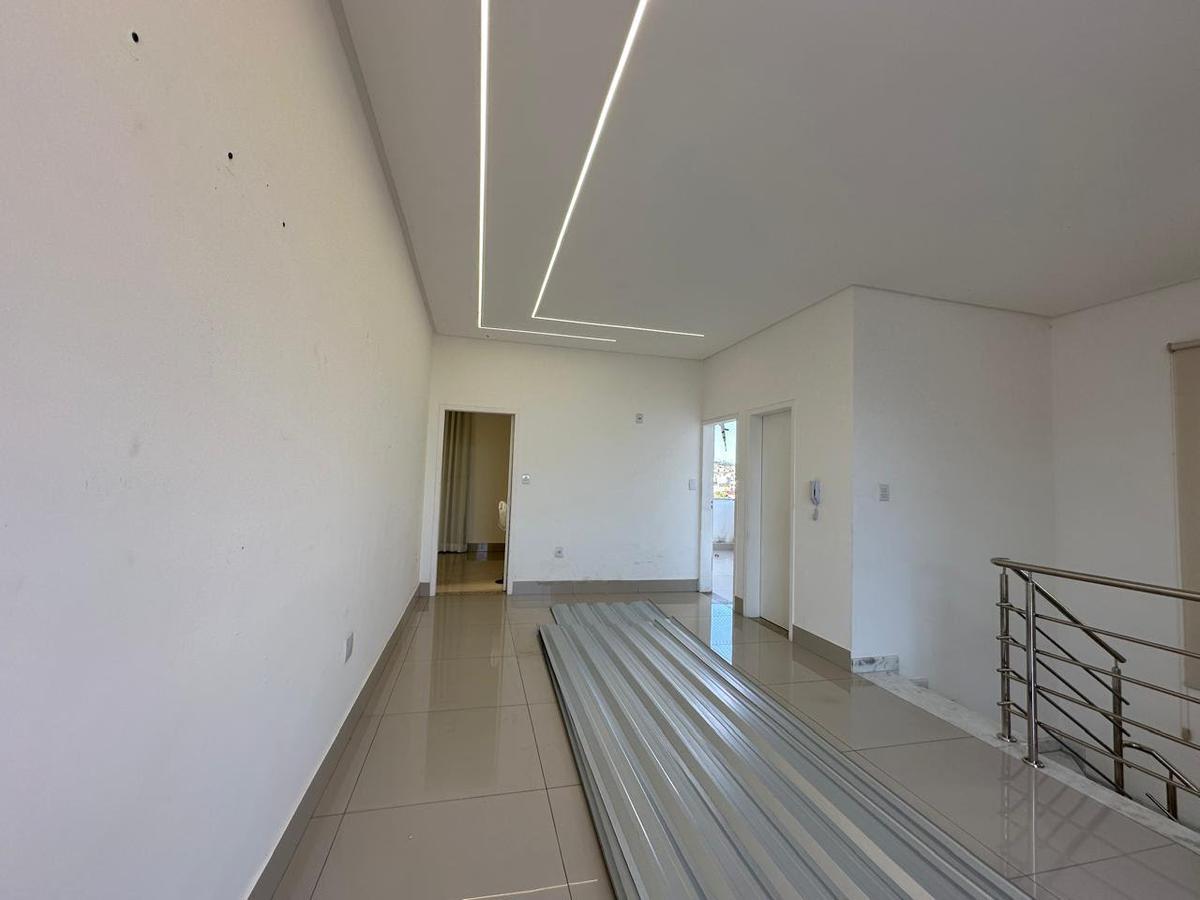 Cobertura, Cidade Nobre, 3 Quartos, 2 Vagas, 2 Suítes