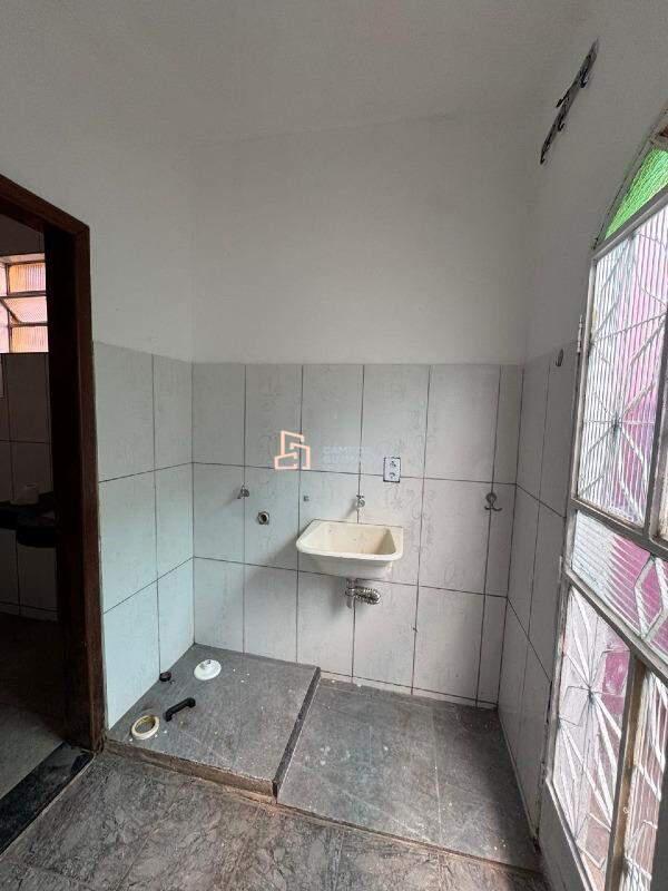 Casa, Milionários, 2 Quartos, 4 Vagas