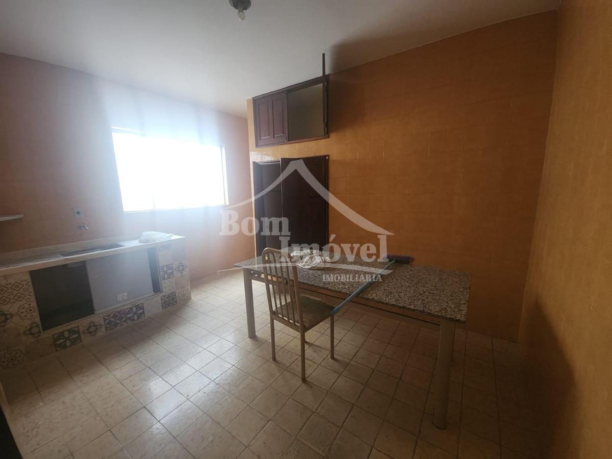 Apartamento, Centro, 2 Quartos, 1 Vaga, 1 Suíte