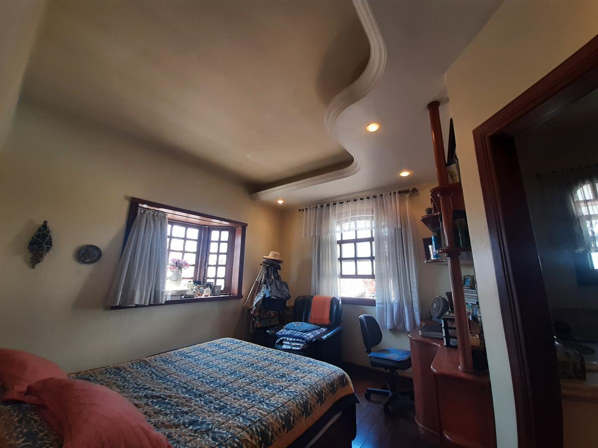 Casa, Barroca, 4 Quartos, 3 Vagas, 2 Suítes