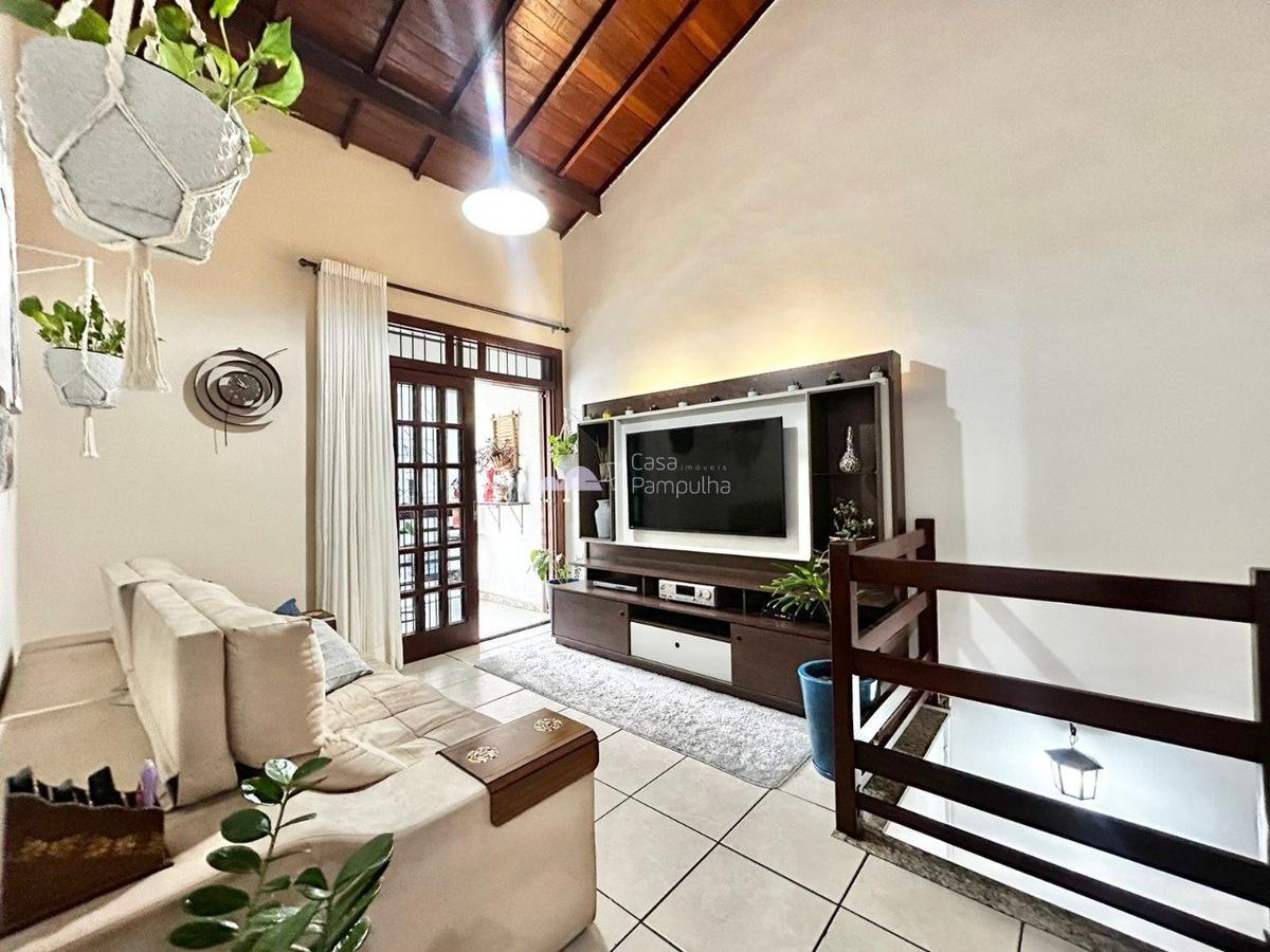 Casa, Paquetá, 4 Quartos, 2 Vagas, 1 Suíte