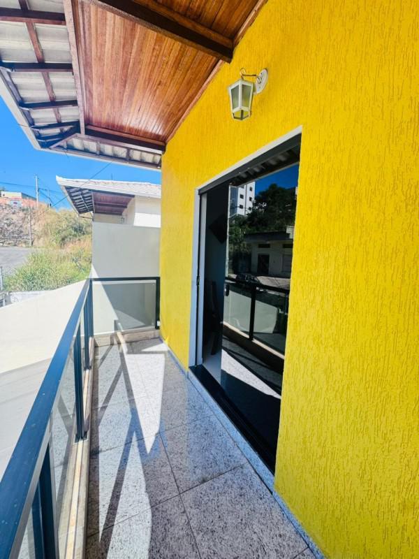 Casa, Masterville, 3 Quartos, 2 Vagas, 1 Suíte