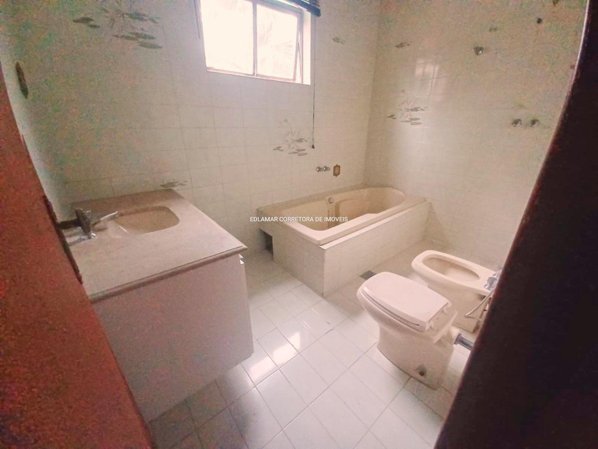 Casa, Jardim Riacho das Pedras, 4 Quartos, 8 Vagas, 2 Suítes