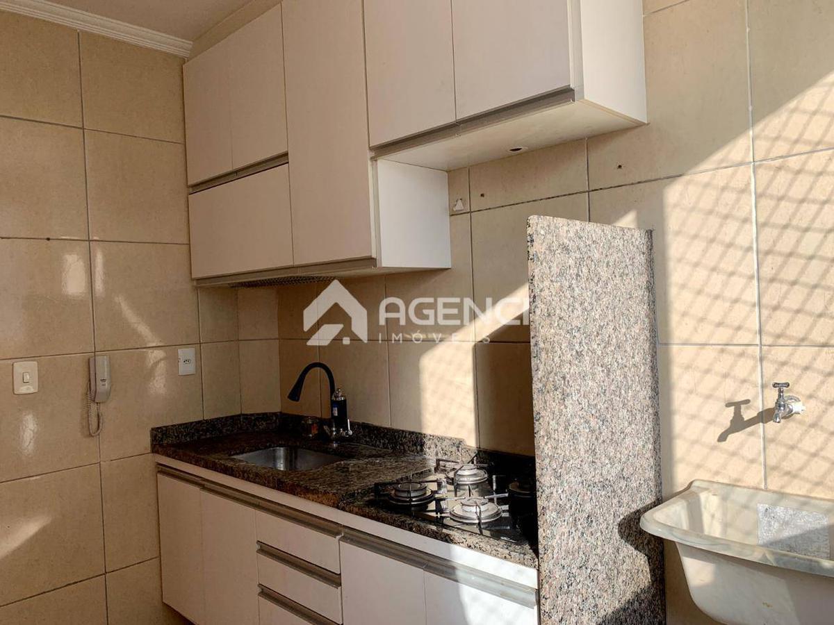 Apartamento, Cândida Ferreira, 3 Quartos, 0 Vaga, 1 Suíte