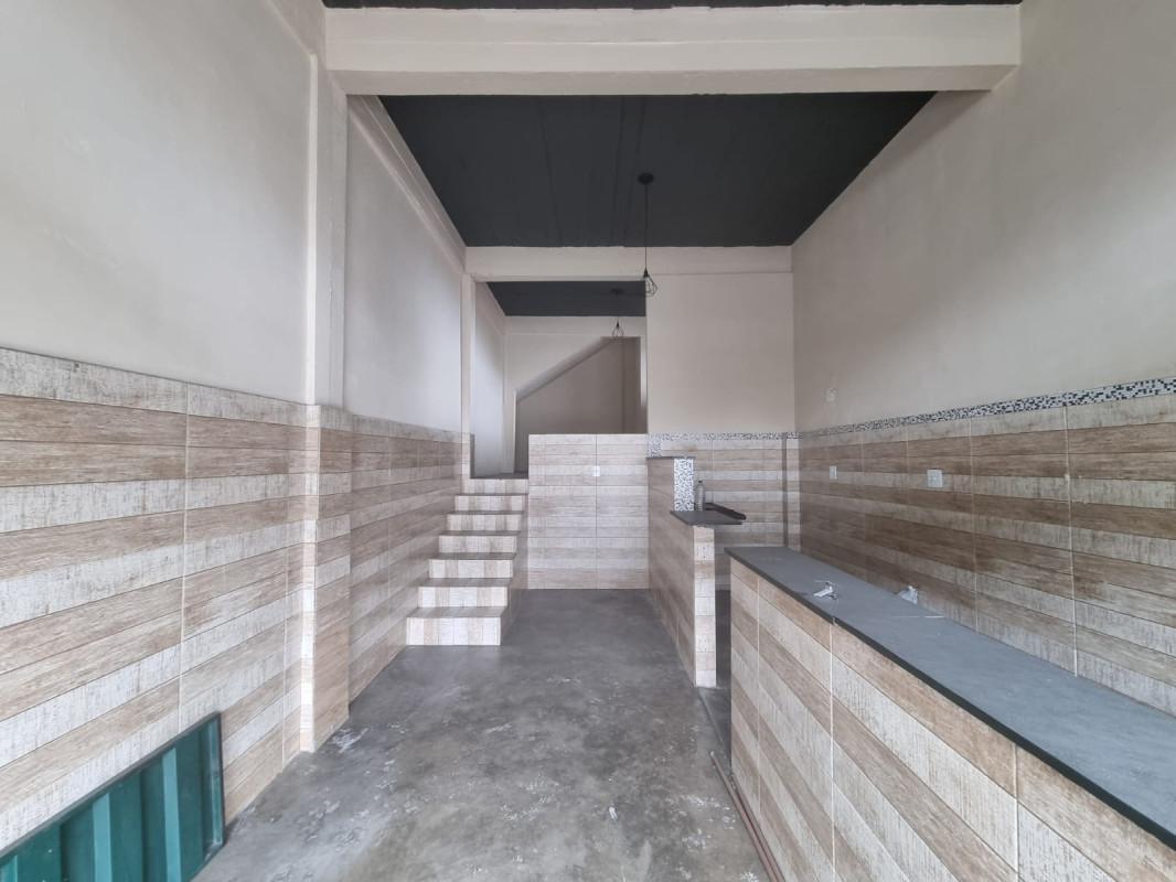 Andar, Industrial, 0 Quarto, 0 Vaga