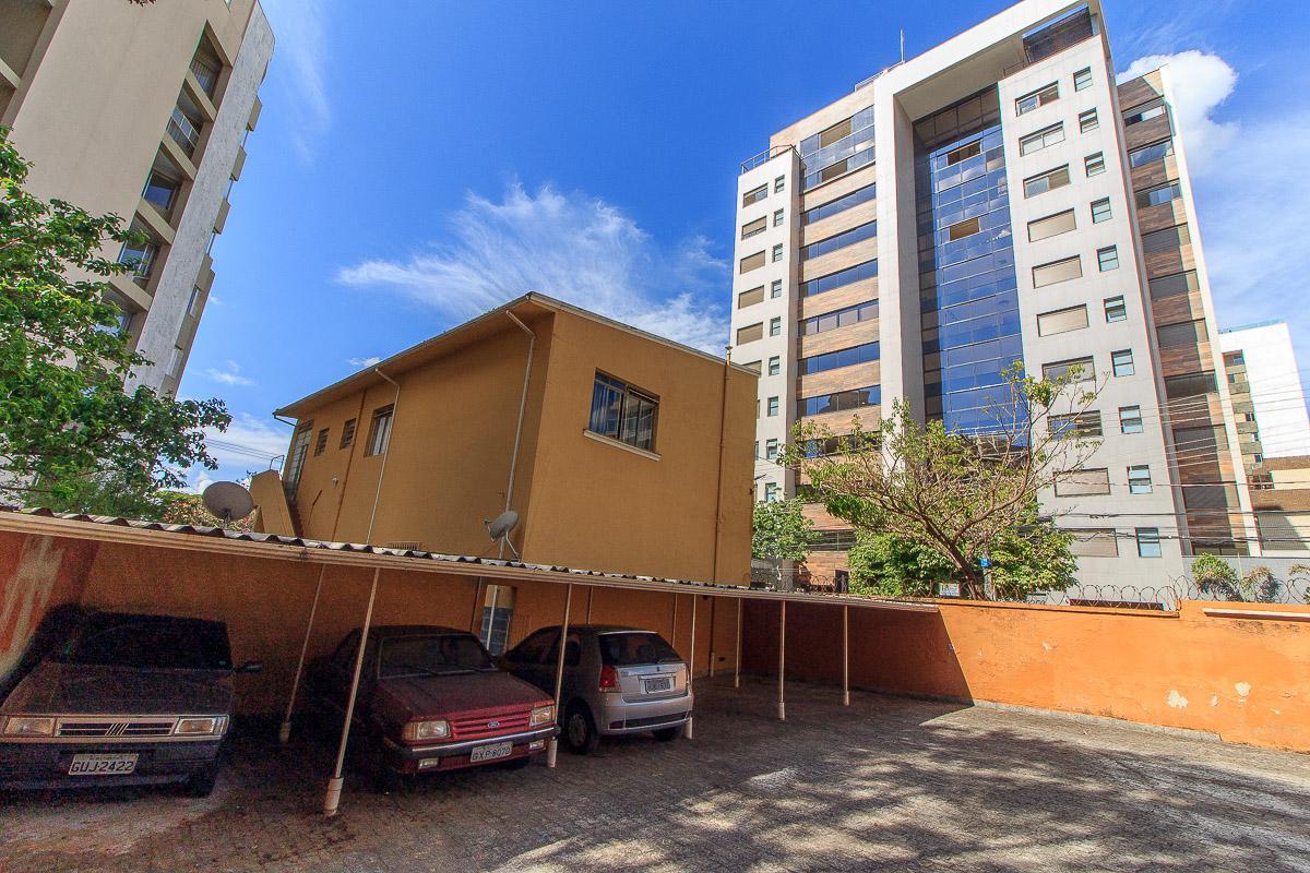 Casa, Sion, 4 Quartos, 20 Vagas, 1 Suíte