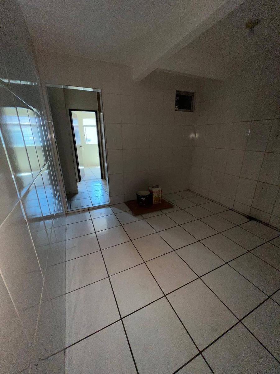 Apartamento, Santa Cruz, 2 Quartos, 0 Vaga