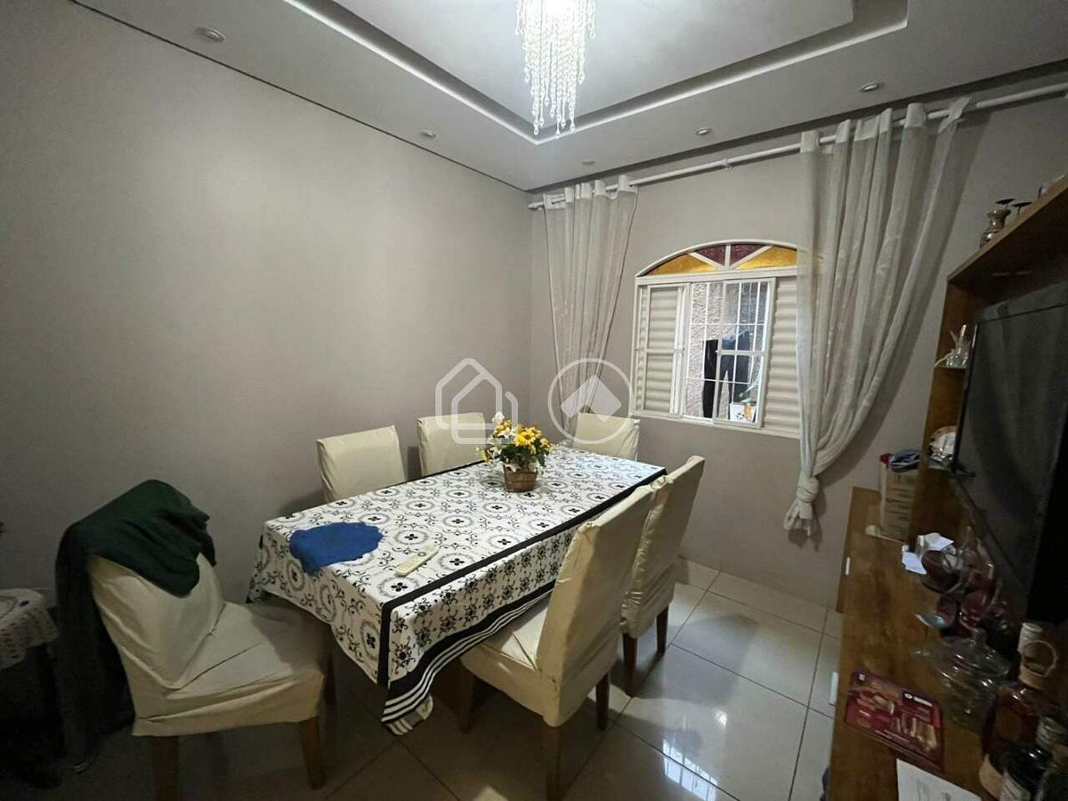 Casa, Marajó, 6 Quartos, 3 Vagas, 1 Suíte