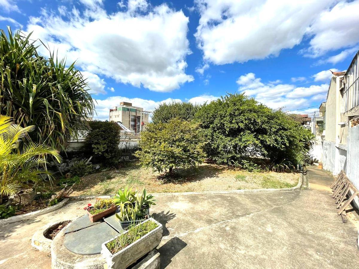 Casa, Padre Eustáquio, 4 Quartos, 0 Vaga, 2 Suítes