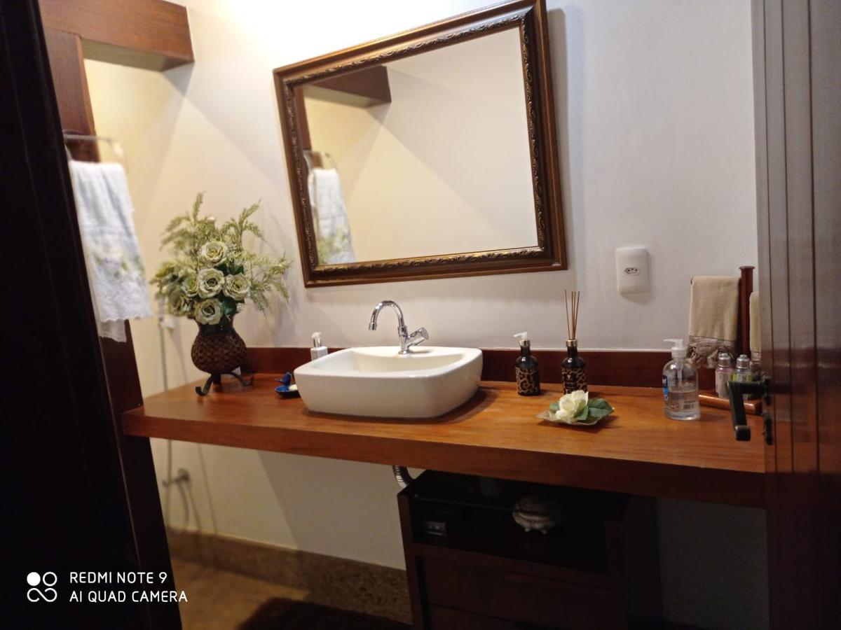 Casa em Condomínio, Braúnas, 5 Quartos, 6 Vagas, 5 Suítes