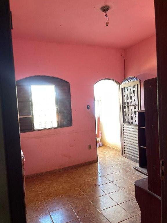 Casa, Mangabeiras, 2 Quartos, 0 Vaga