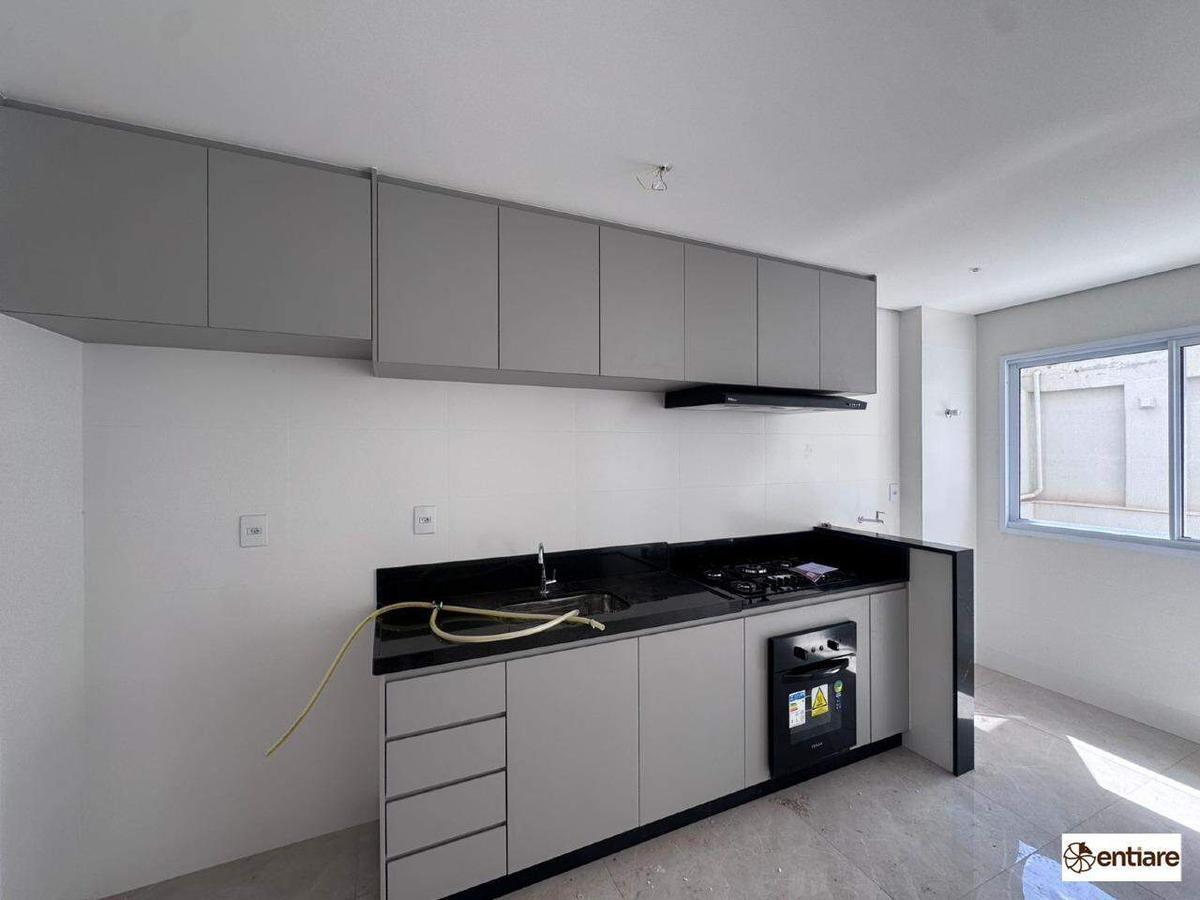 Apartamento, Centro, 2 Quartos, 2 Vagas, 1 Suíte