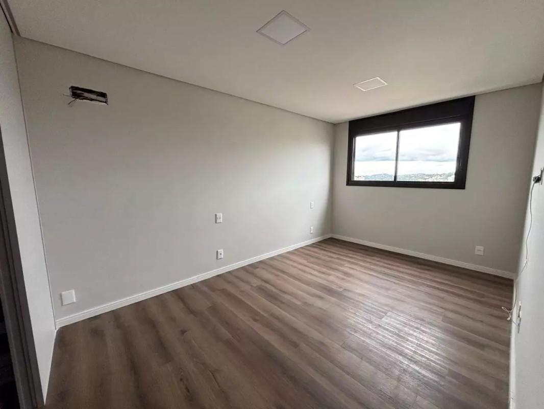 Cobertura, Castelo, 4 Quartos, 0 Vaga, 2 Suítes