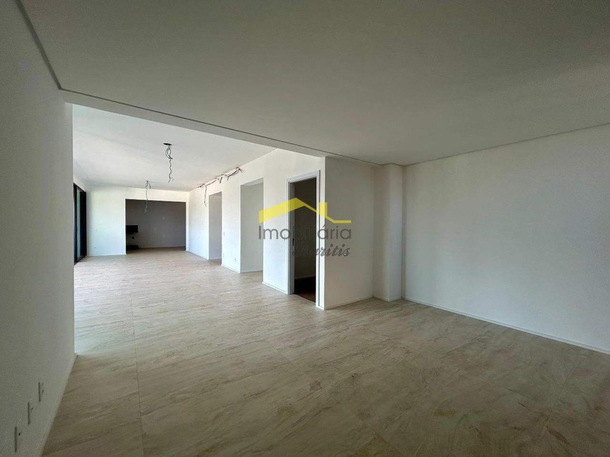Apartamento, Vila da Serra, 3 Quartos, 4 Vagas, 1 Suíte