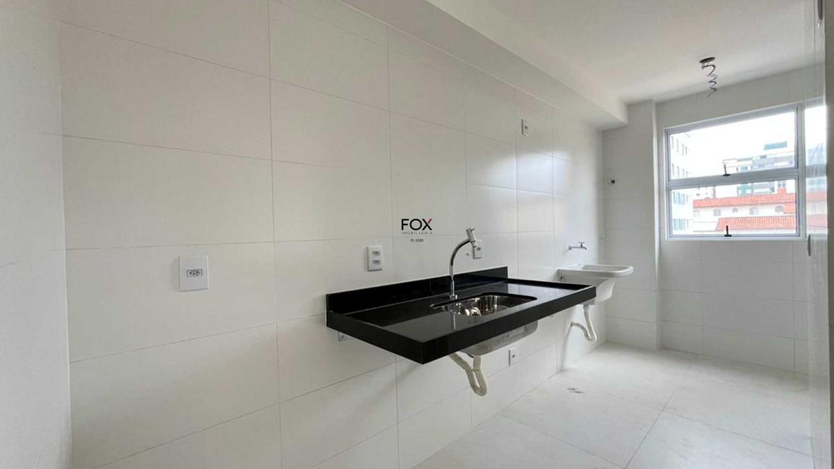 Apartamento, Sagrada Família, 3 Quartos, 2 Vagas, 1 Suíte