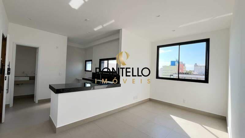 Apartamento, Grajaú, 2 Quartos, 2 Vagas, 2 Suítes