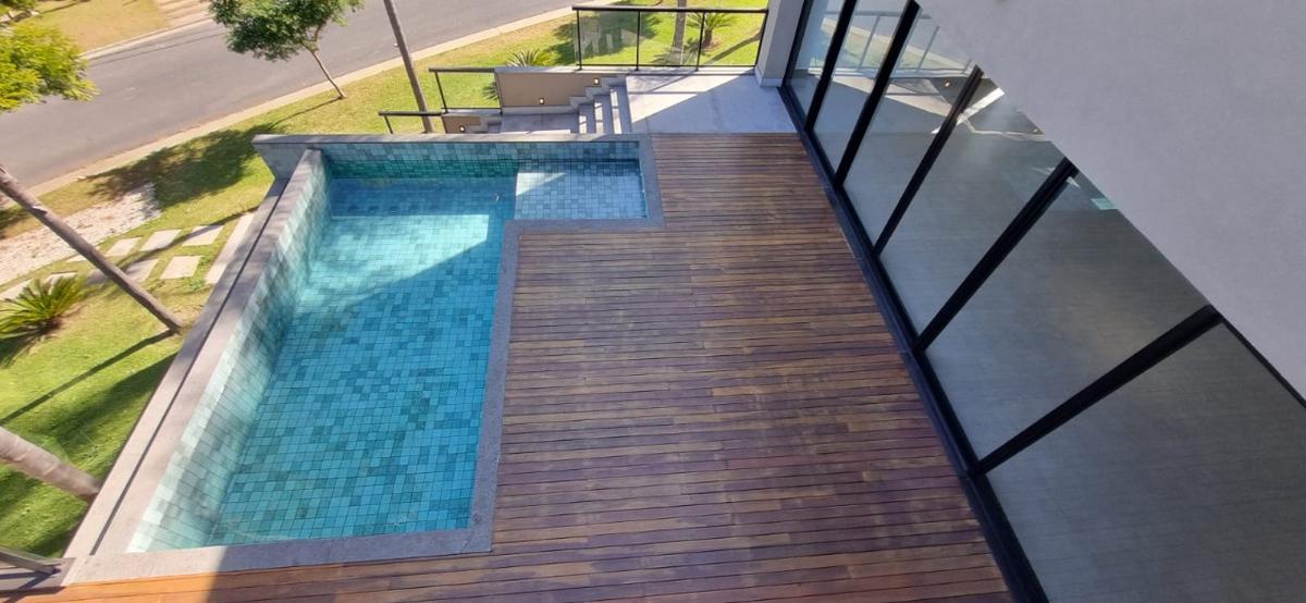 Casa, Alphaville - Lagoa dos Ingleses, 4 Quartos, 0 Vaga, 4 Suítes