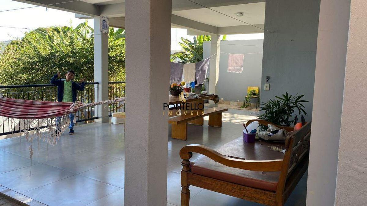 Casa, New York, 3 Quartos, 2 Vagas, 1 Suíte