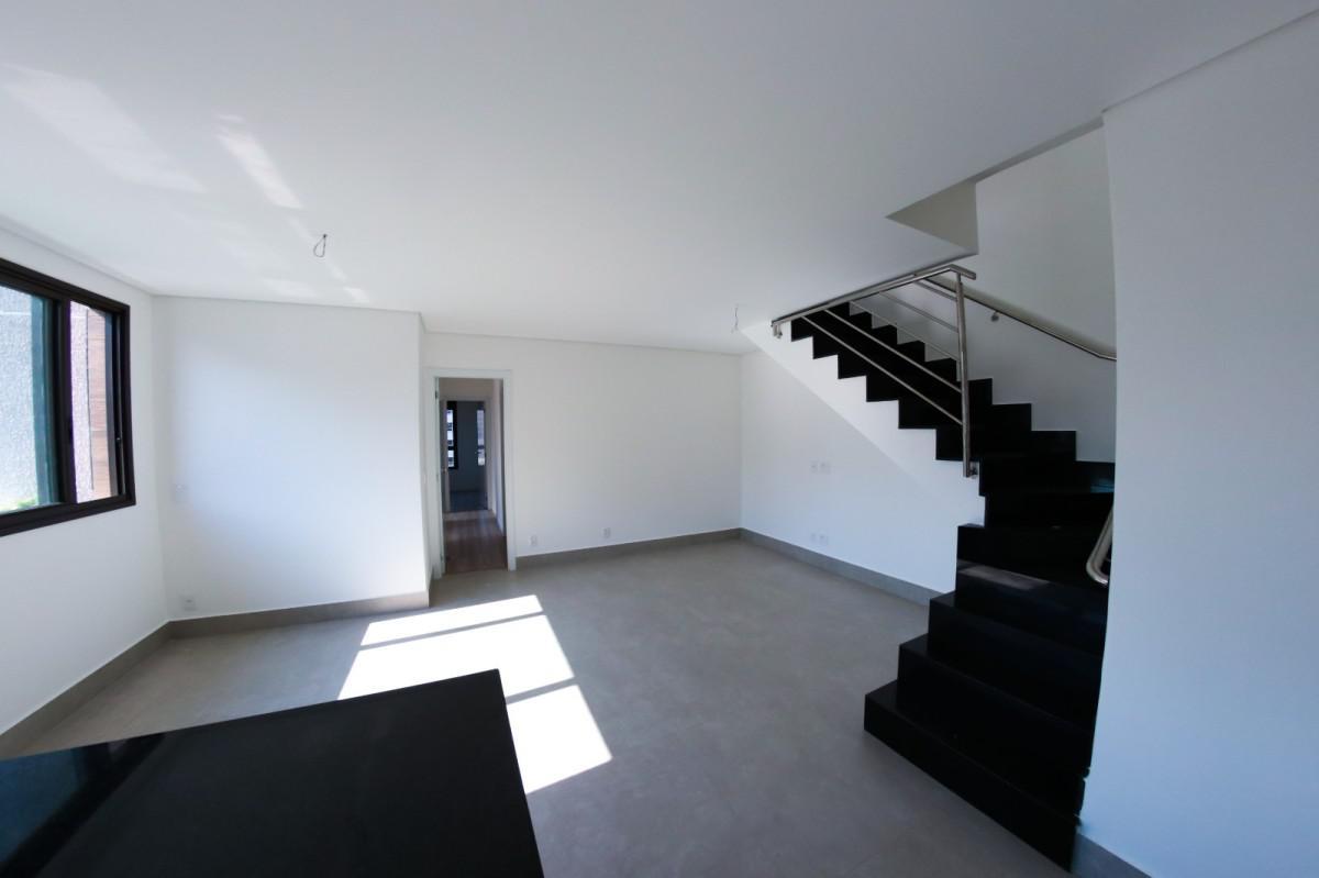 Cobertura, Funcionários, 3 Quartos, 2 Vagas, 1 Suíte