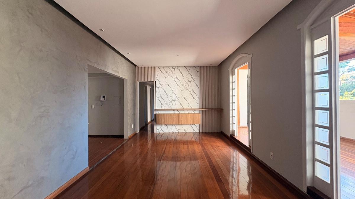 Apartamento, Luxemburgo, 4 Quartos, 1 Vaga, 1 Suíte