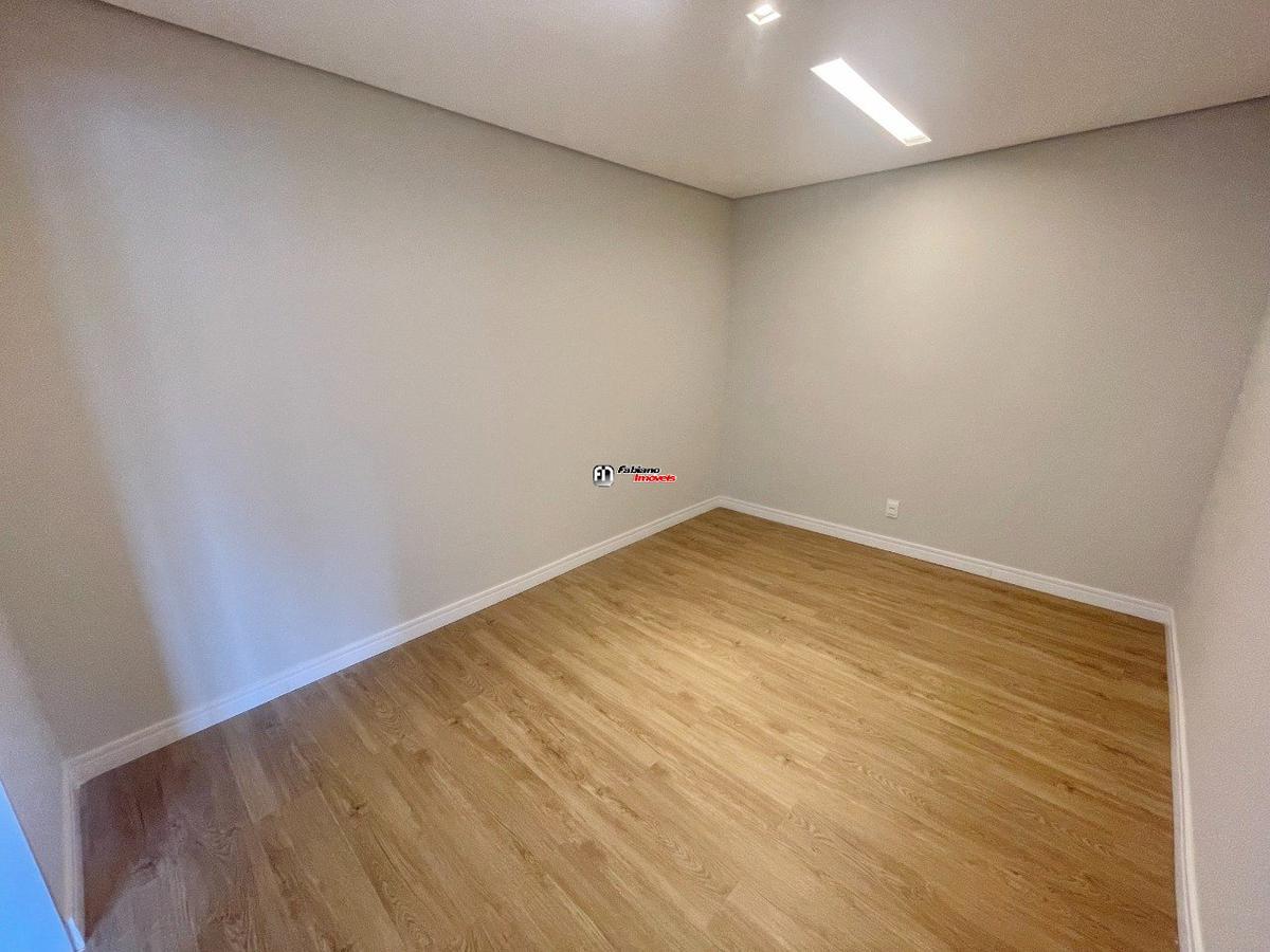 Casa, Bandeirantes (pampulha), 4 Quartos, 10 Vagas, 4 Suítes