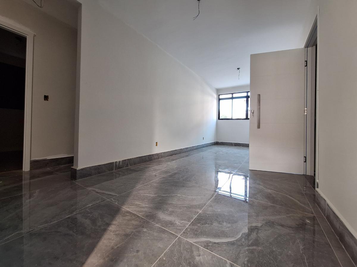 Apartamento, Sagrada Família, 3 Quartos, 2 Vagas, 1 Suíte