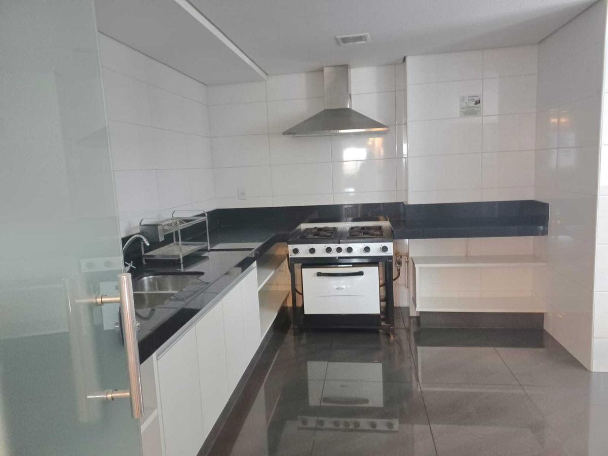 Apartamento, São Pedro, 4 Quartos, 0 Vaga, 2 Suítes