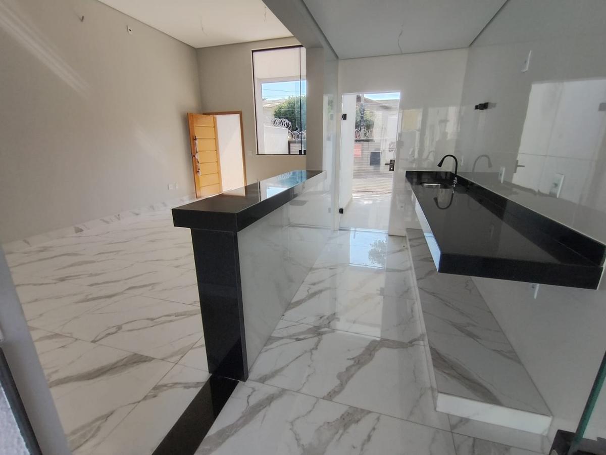 Casa, Rio Branco, 3 Quartos, 2 Vagas, 1 Suíte