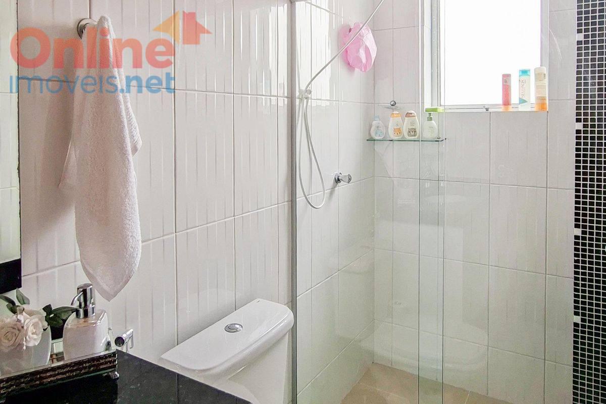 Apartamento, Sagrada Família, 3 Quartos, 0 Vaga, 2 Suítes