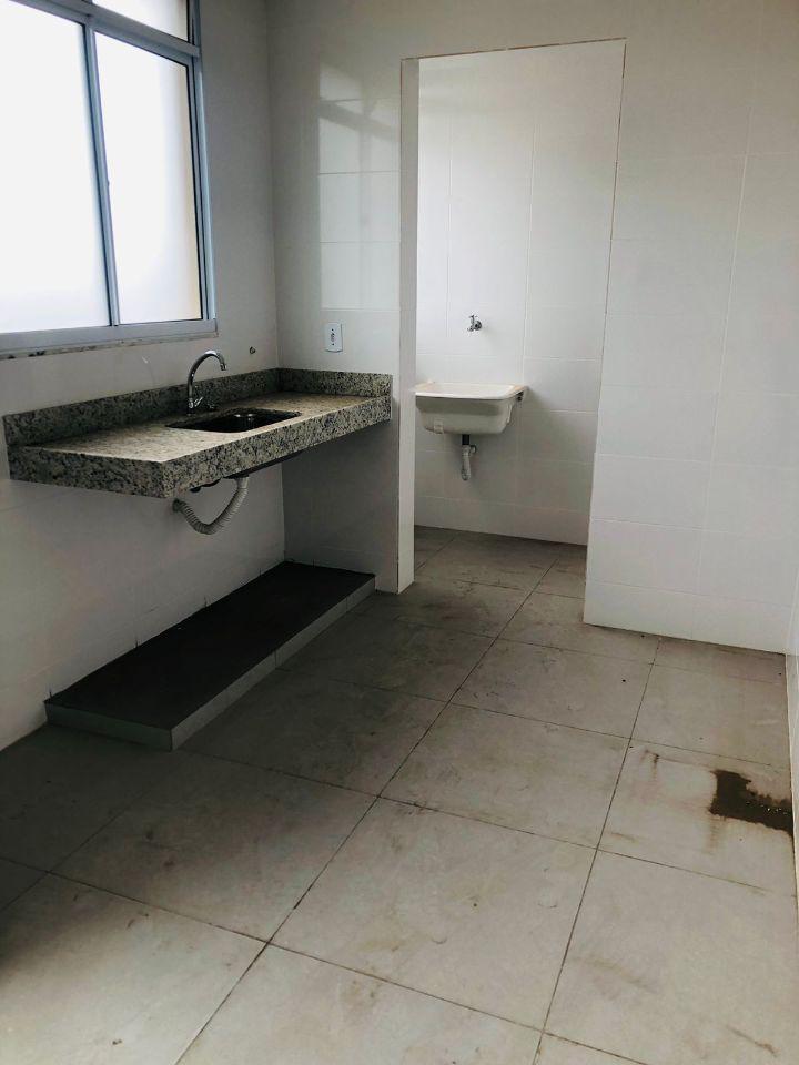 Apartamento, São Gotardo, 2 Quartos, 1 Vaga, 0 Suíte