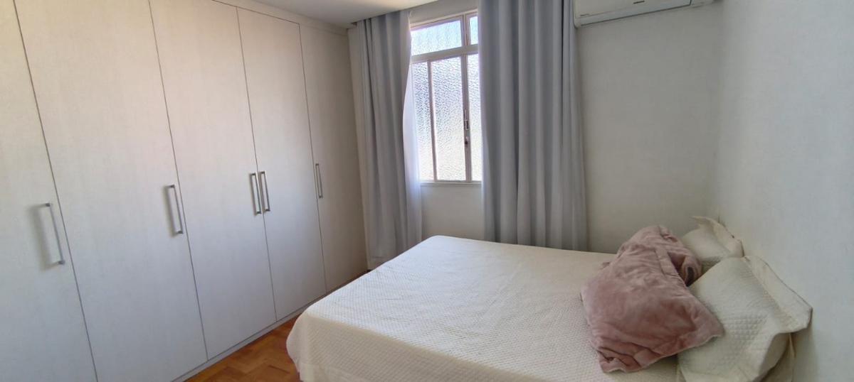 Casa, Cachoeirinha, 6 Quartos, 4 Vagas, 2 Suítes