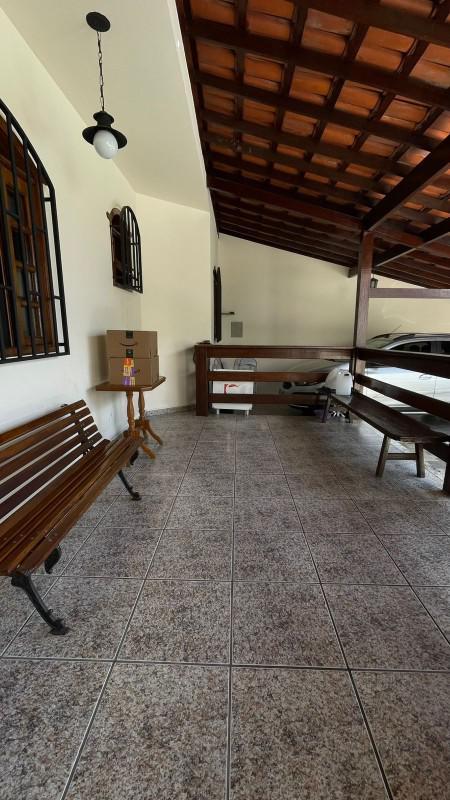 Casa, Castelo, 4 Quartos, 6 Vagas, 3 Suítes