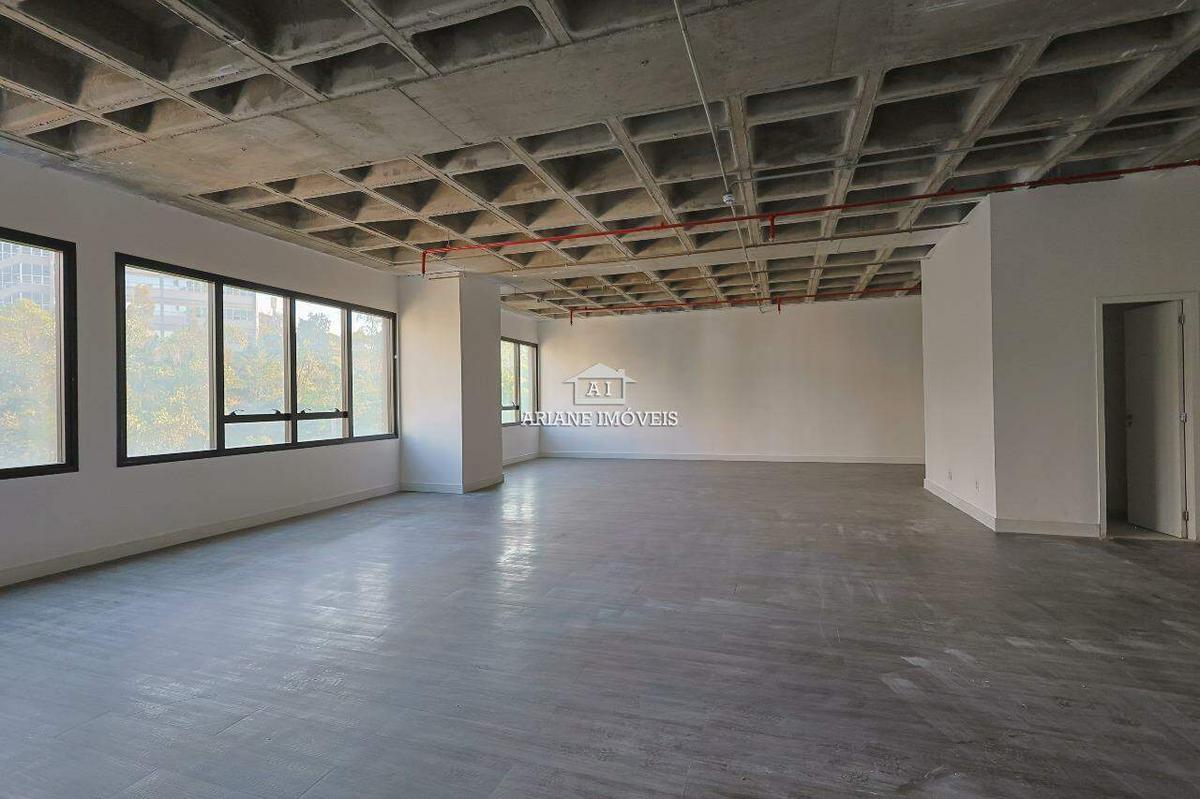 Sala, Vila da Serra, 0 Quarto, 3 Vagas