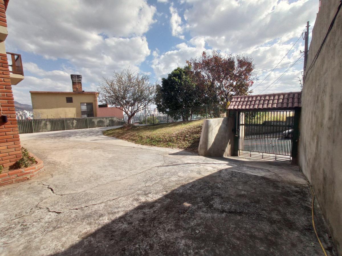 Casa, Estoril, 4 Quartos, 10 Vagas, 1 Suíte