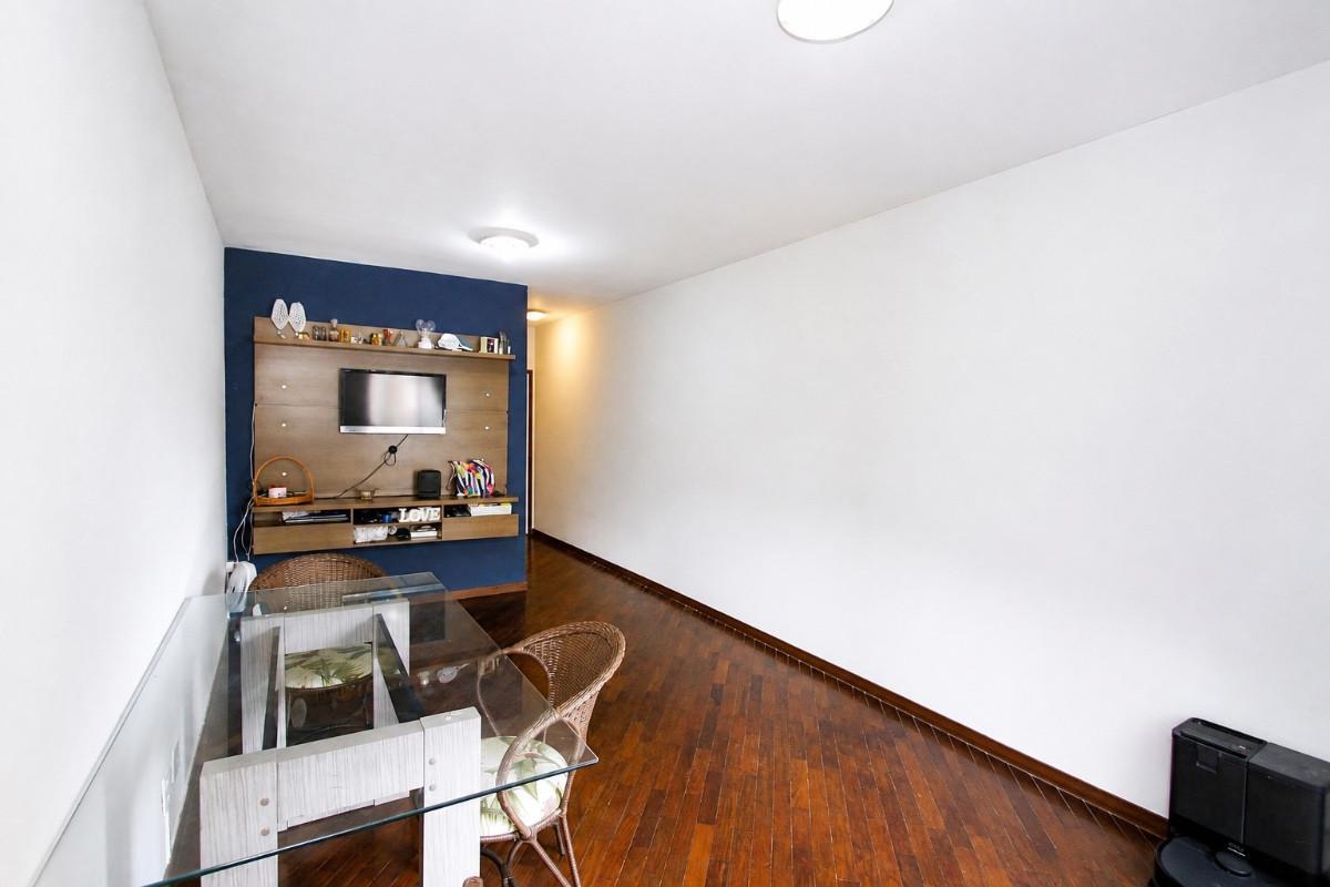 Apartamento, Coração de Jesus, 2 Quartos, 2 Vagas, 1 Suíte