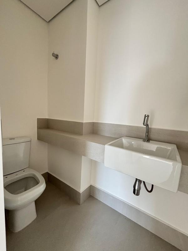 Apartamento, Sagrada Família, 3 Quartos, 2 Vagas, 1 Suíte