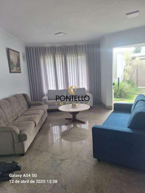 Casa, Mangabeiras, 4 Quartos, 4 Vagas, 2 Suítes