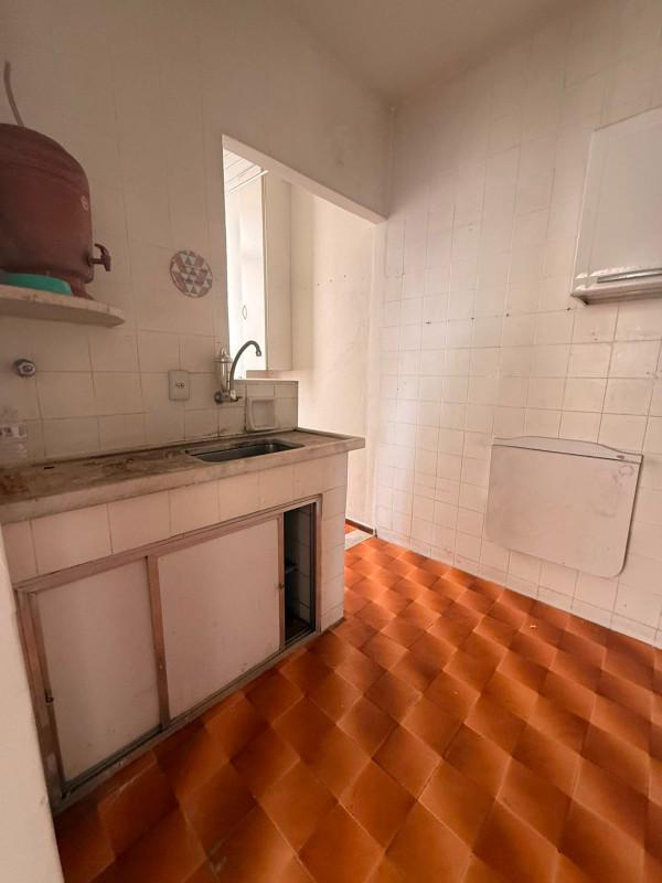 Apartamento, Centro, 2 Quartos, 0 Vaga