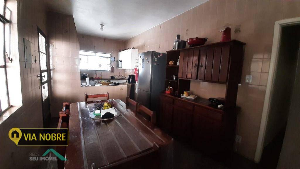 Casa, Betânia, 8 Quartos, 15 Vagas, 2 Suítes