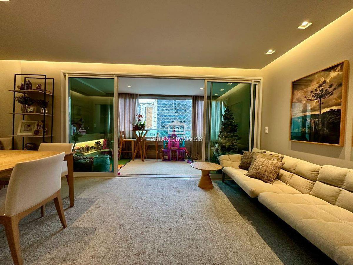 Apartamento, Savassi, 3 Quartos, 2 Vagas, 1 Suíte