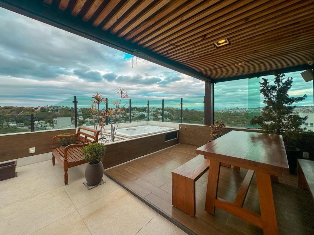 Cobertura, Cabral, 4 Quartos, 6 Vagas, 3 Suítes