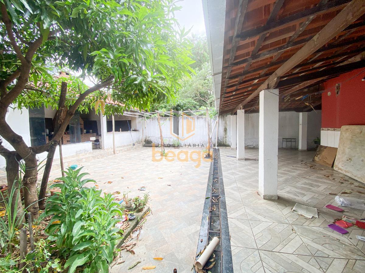 Casa, Trevo, 4 Quartos, 4 Vagas, 1 Suíte