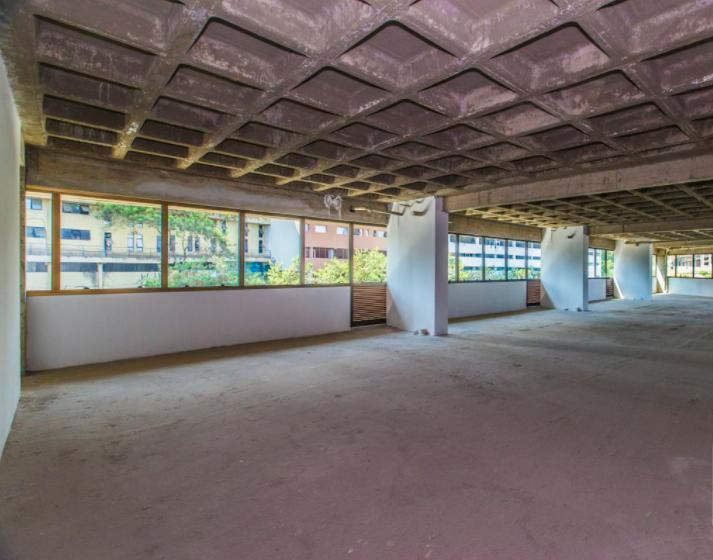 Sala, Estoril, 6 Vagas