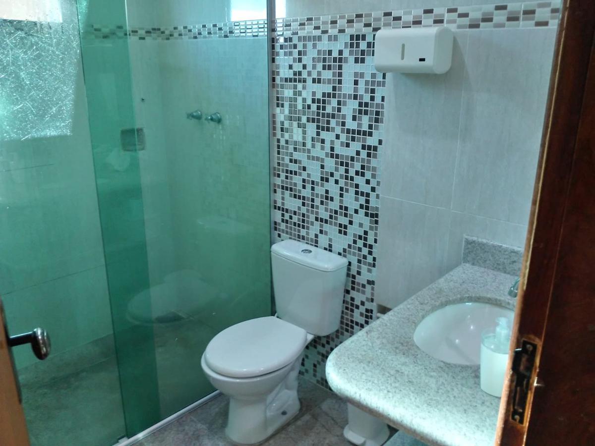 Casa, Fernão Dias, 3 Quartos, 5 Vagas, 1 Suíte