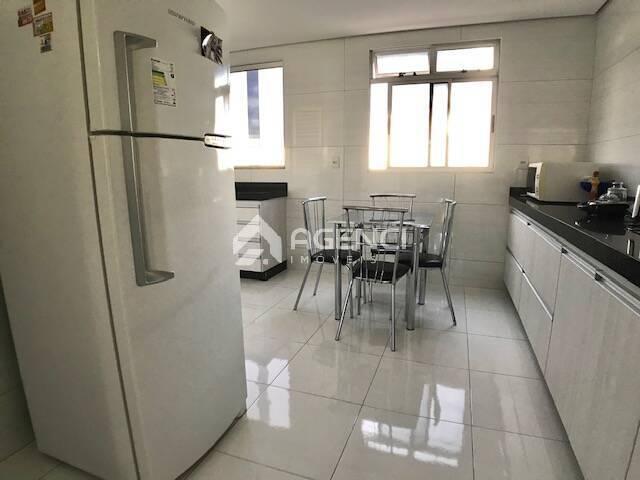 Cobertura, Camargos, 3 Quartos, 0 Vaga, 1 Suíte