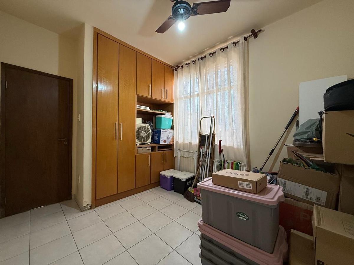 Casa, Itapoã, 3 Quartos, 4 Vagas, 1 Suíte